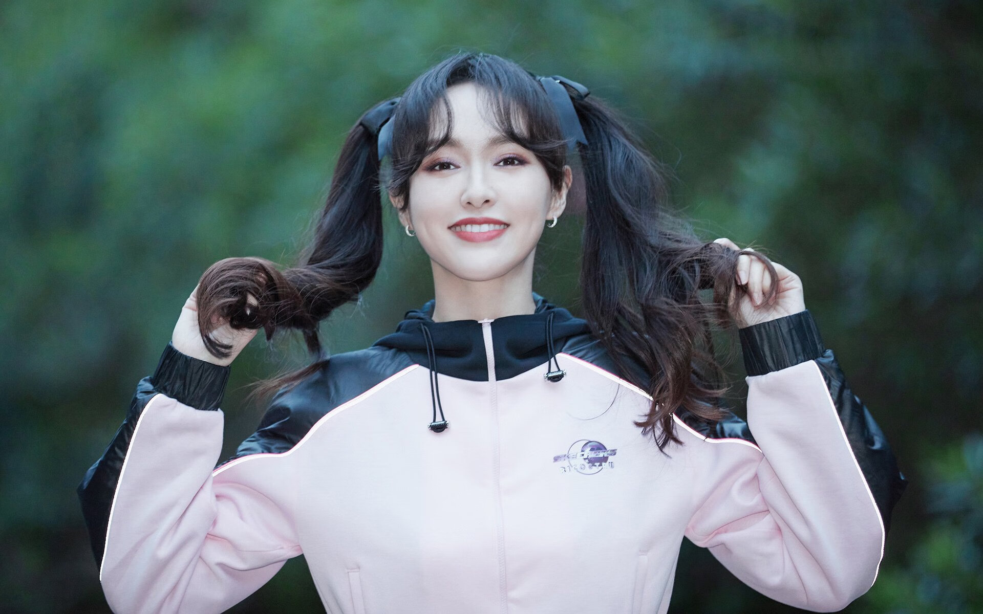 爱游戏平台-中国男篮外线核心状态回升 带动整体进攻，中国男篮历经28小时抵达赛区