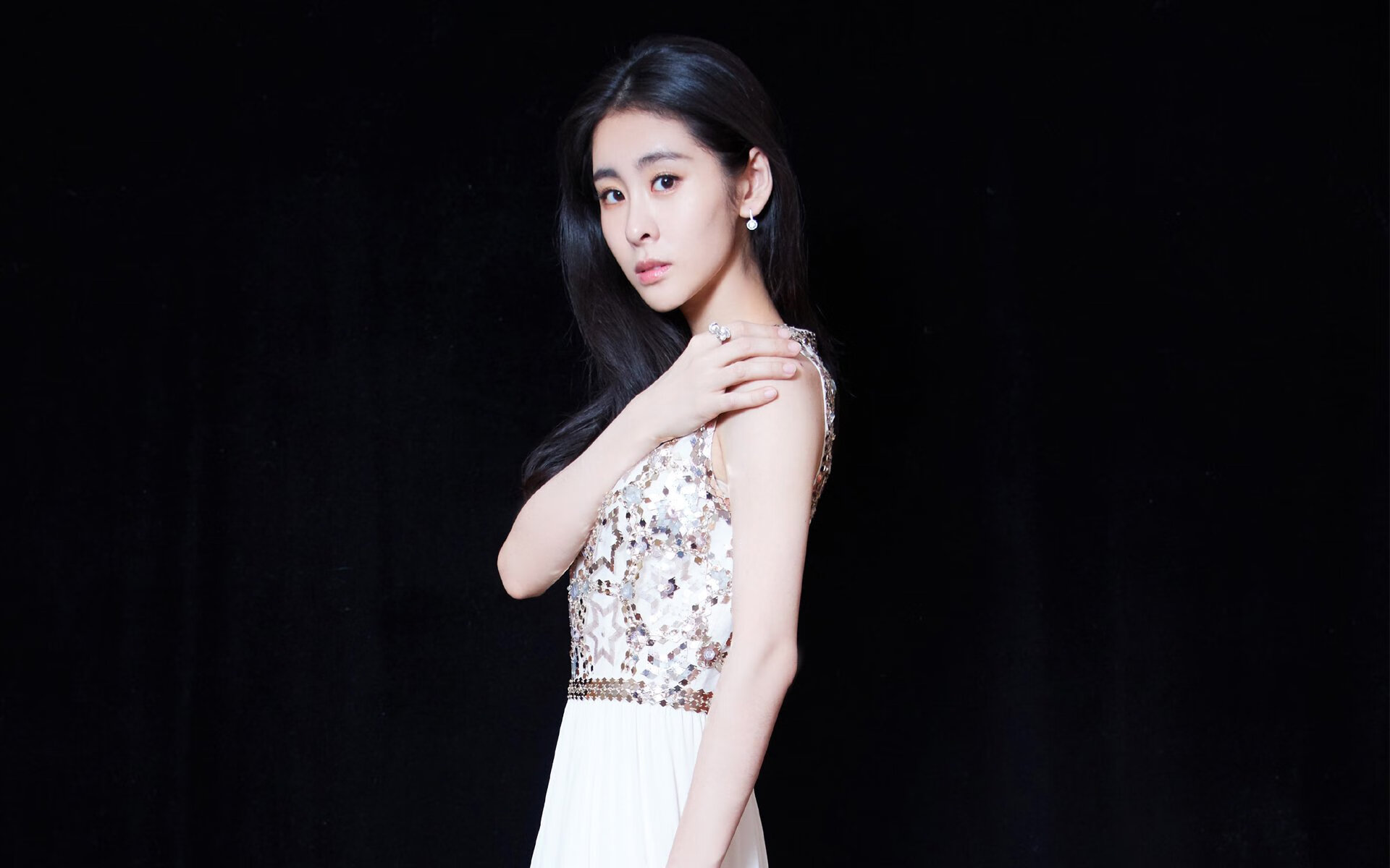 五大联赛是否在对抗型中场中优先培养持球抗压能力,五大联赛最强中场